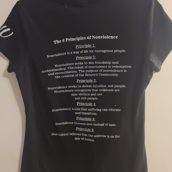 Black Graphic V-Neck Women Top - Picture 5 of 5